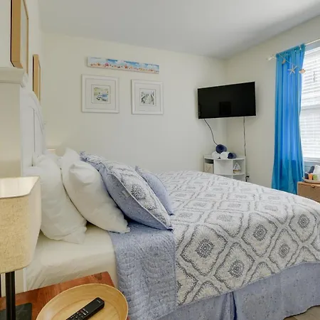 Calabash Condo With Patio And Golf Course Views!